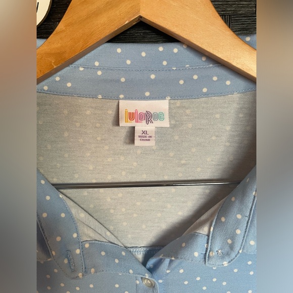 Woman’s Button Up Tunic Top by LuLaRoe XL - Picture 5 of 9